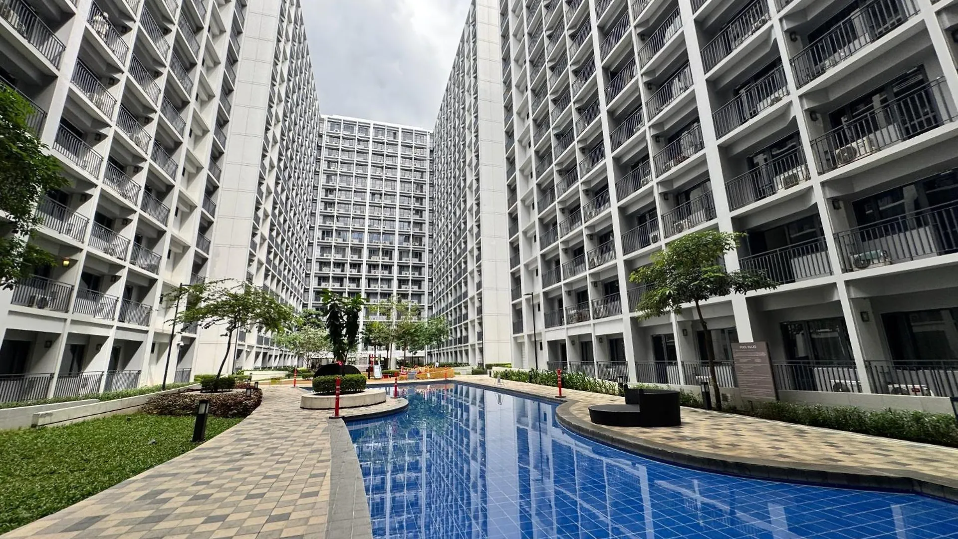 14102 Shore 2 Residences Cozy 1Br With Balcony By Prime Stay Manila Apartment