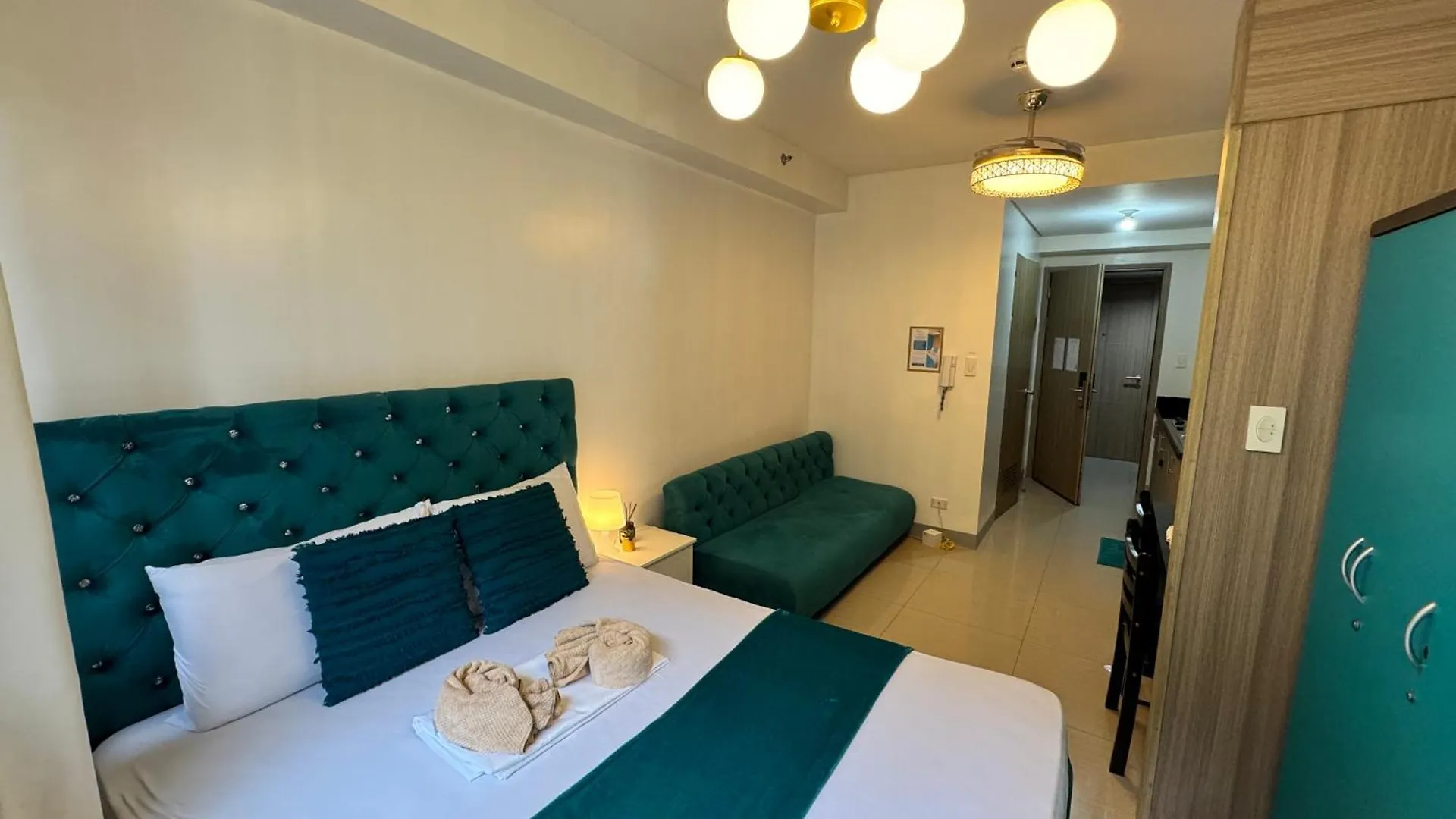 14102 Shore 2 Residences Cozy 1Br With Balcony By Prime Stay Manila Apartment