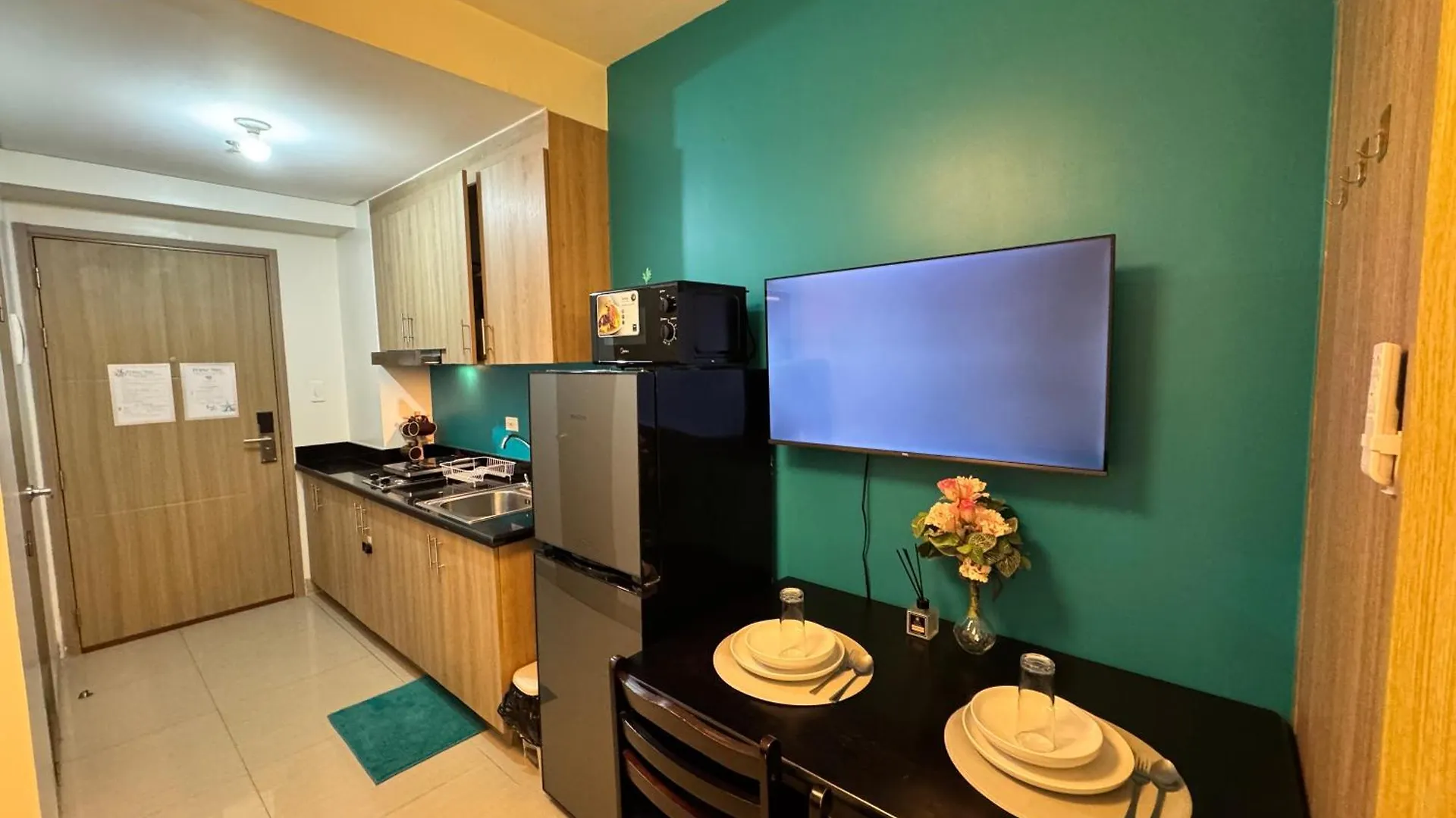 14102 Shore 2 Residences Cozy 1Br With Balcony By Prime Stay Manila Philippines