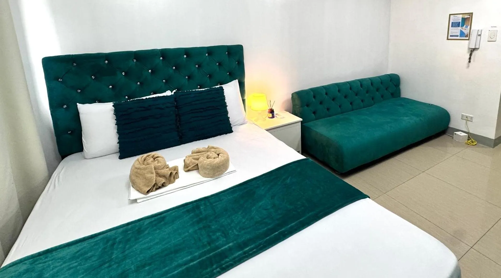 14102 Shore 2 Residences Cozy 1Br With Balcony By Prime Stay 마닐라 필리핀